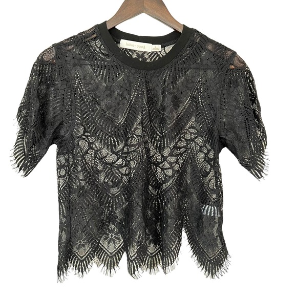bishop + young Lace Over Shirt Size Large Date Night Romantic Elegant Breezy - Picture 1 of 6